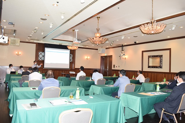 20200717_kensyu.jpg(95147 byte)